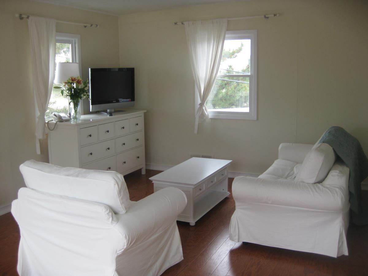 Hampton Ocean Resort East Quogue Exterior photo